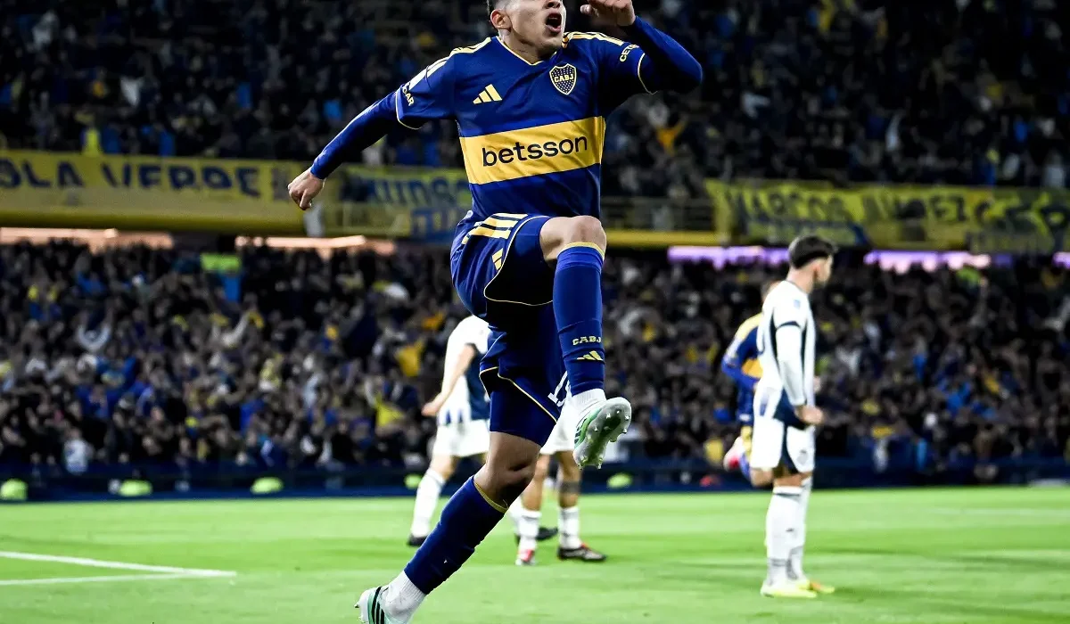 Leonel Flores deleitó a Boca con un golazo a Talleres y llegó a cinco tantos en el Xeneize