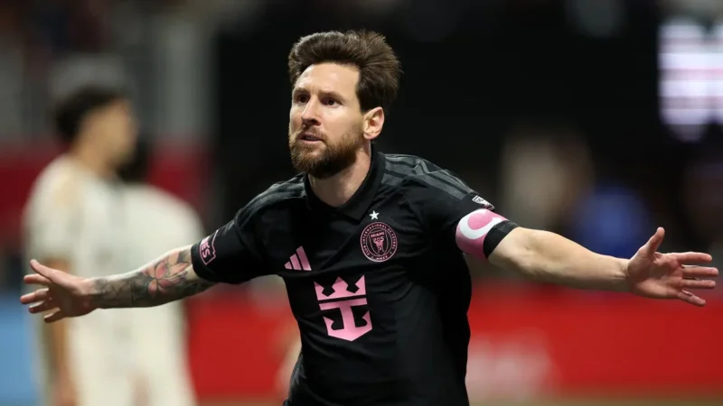 Magistral doblete en cuatro minutos de Lionel Messi en Inter Miami: show ante Atlanta United