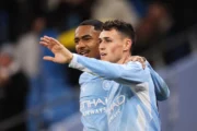 Manchester City aplastó al AEK de Atenas con Phil Foden supliendo la ausencia de Haaland