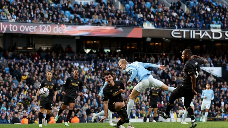 Erling Haaland sigue imparable con 11 goles en 10 partidos de la temporada para Manchester City