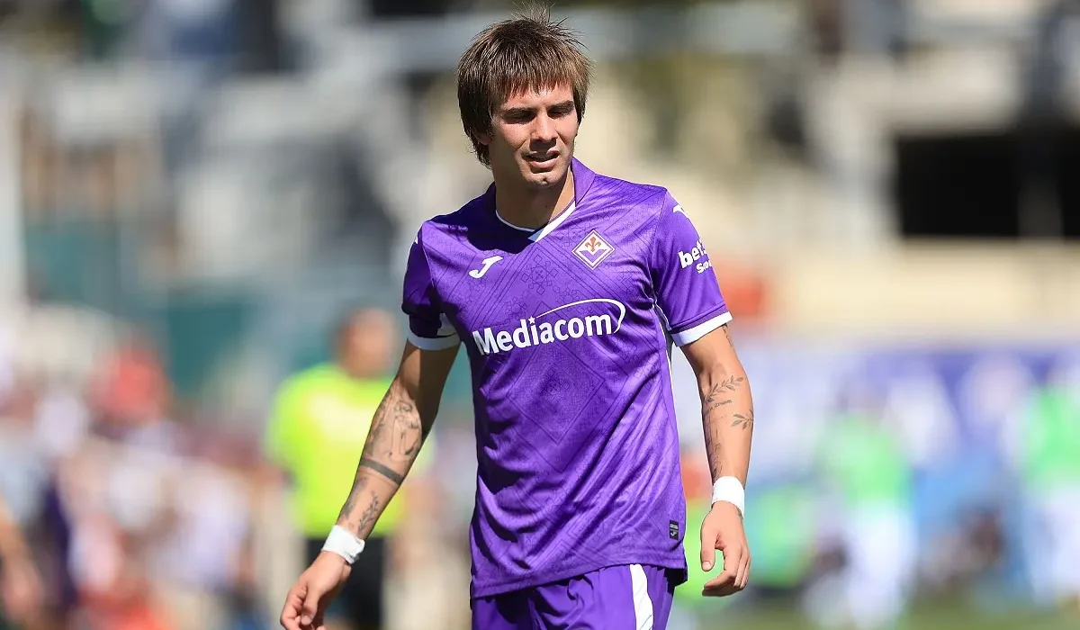 Franco Mastantuono, titular en Fiorentina ante Genoa tras su reaparición con Argentina