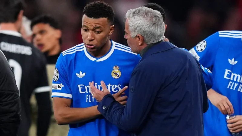 Mourinho, crítico ante las polémicas: “El Madrid es el Madrid y siempre hay que sacar algo”