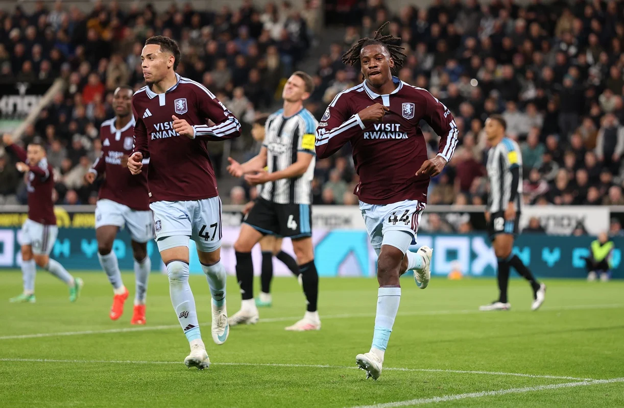 Aston Villa derrotó a Newcastle y se escapó de la zona candente de Premier League
