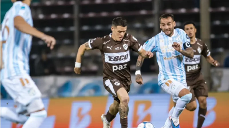 Platense venció a Atlético Tucumán en los penales bajo un diluvio y clasificó a la final de la Copa Argentina