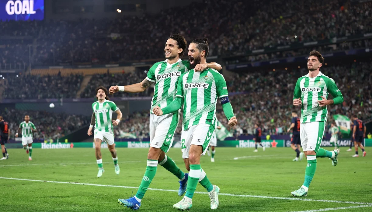 Betis le ganó a Feyenoord y sigue arriba en Champions League