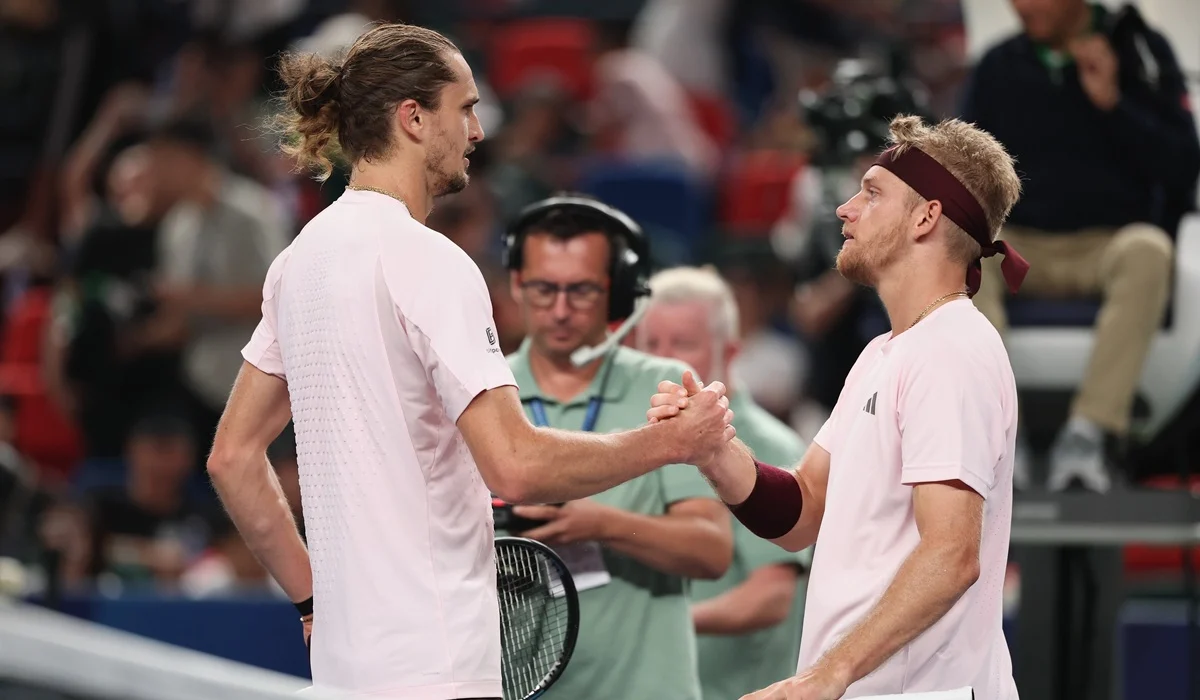 Alejandro Davidovich frenó a Zverev y buscará en Shanghái su primer título Masters 1000
