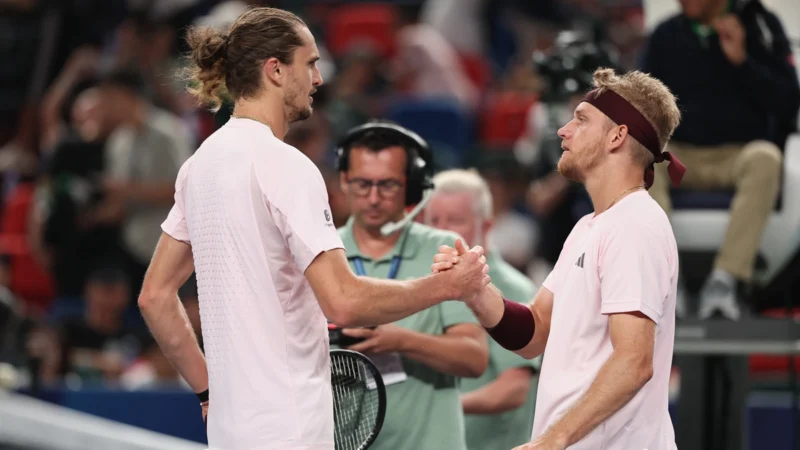 Alejandro Davidovich frenó a Zverev y buscará en Shanghái su primer título Masters 1000