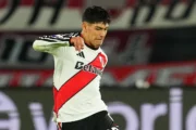 River abrió la cuenta ante Racing con gol de Lautaro Rivero