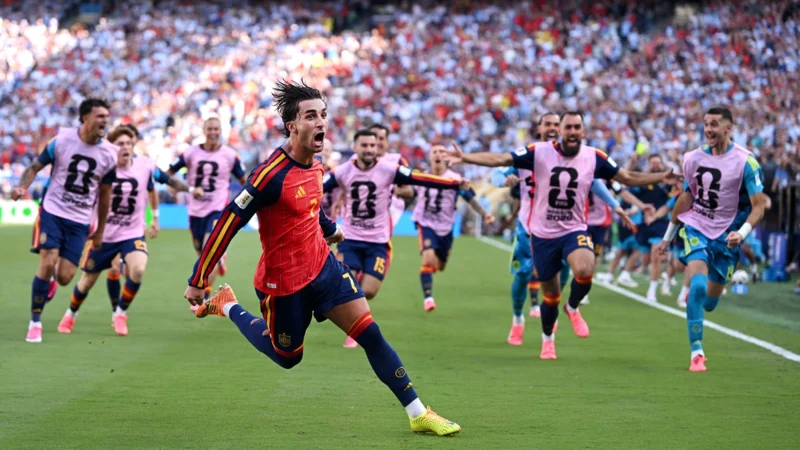 Ferrán Torres le dio la Copa del Mundo a España y fue puesto 16 en el Balón de Oro