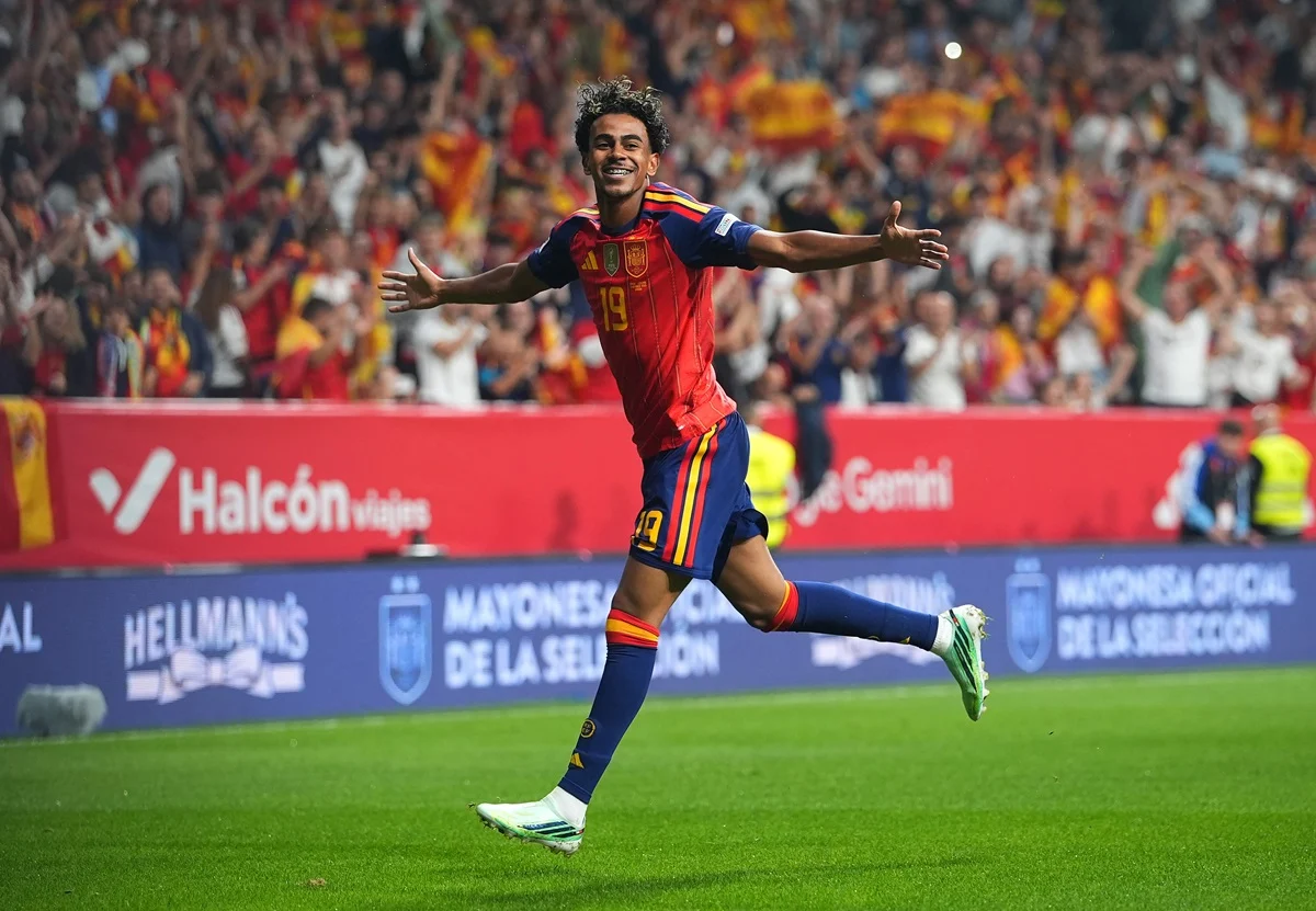 Lamine Yamal estiró su gran momento con España con 4 goles en 3 partidos