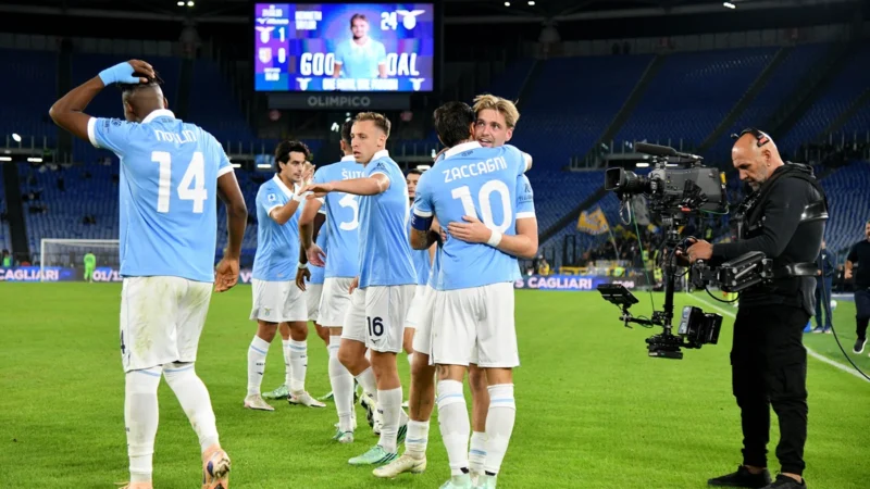 Lazio le ganó a Parma y mantuvo el liderazgo en Serie A
