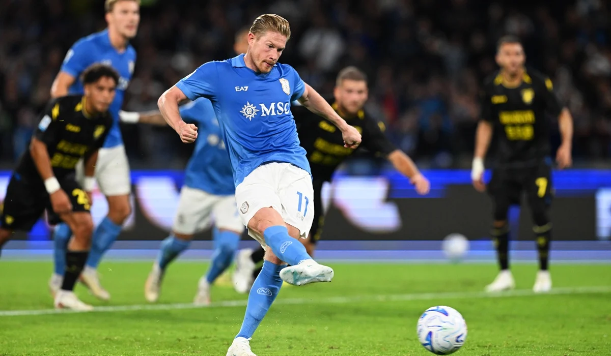 Kevin De Bruyne marcó para Napoli tras su doblete con Bélgica en Nations League