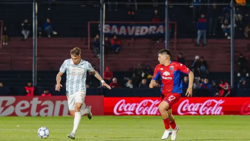 Atlético Tucumán ganó un partido clave para soñar con la clasificación y hundió aún más a Tigre