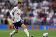 Andy Robertson salió lesionado y preocupó a Tottenham y a Escocia