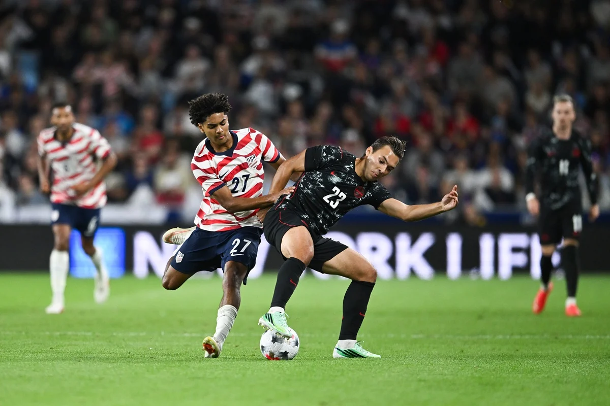 Estados Unidos siguió de racha y le ganó a Canadá en Minnesota