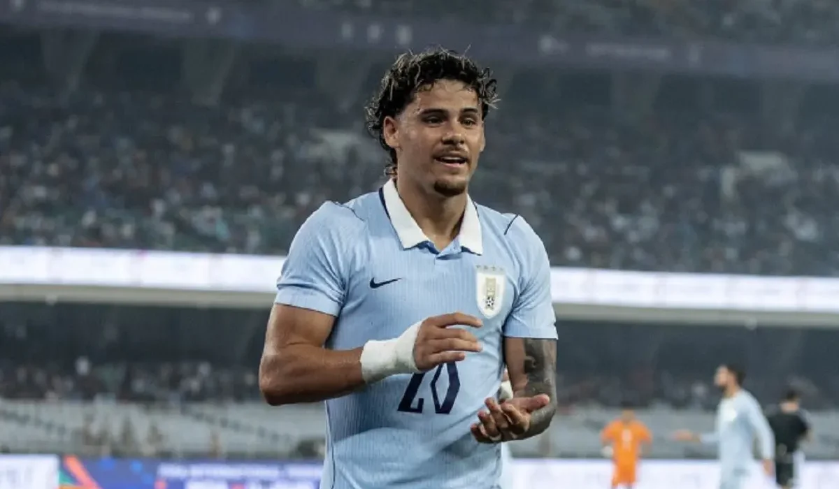 Uruguay goleó a la India y cerró la gira debut de Diego Forlán con una aplastante victoria
