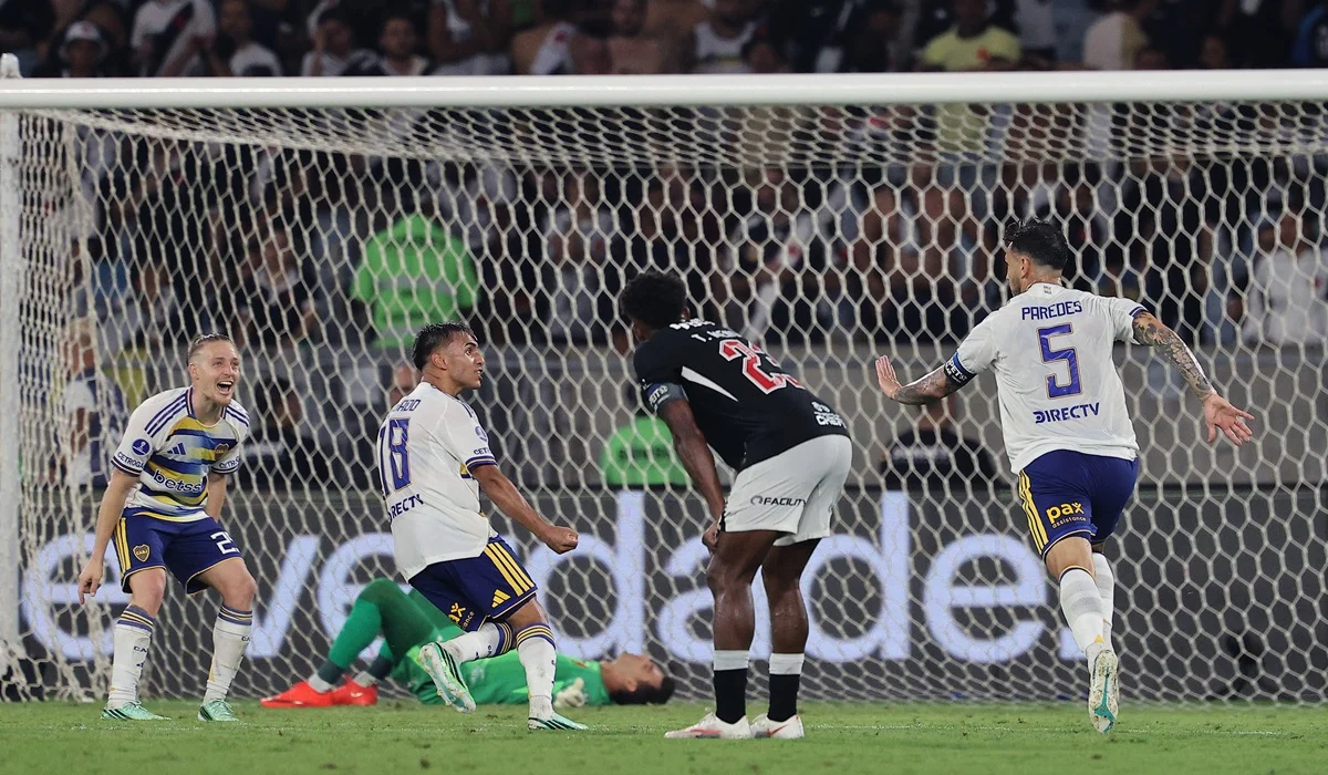Paredes volvió a marcar con Boca después de seis meses