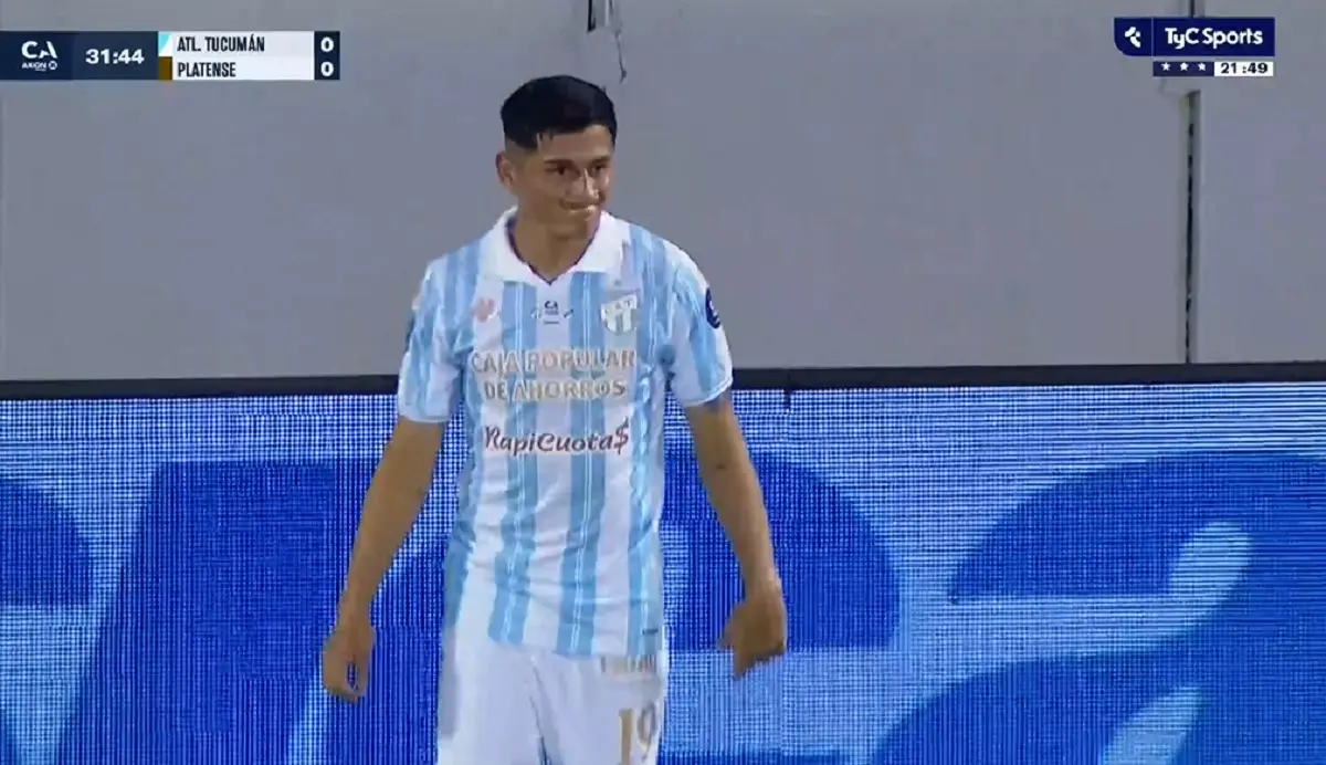 Leonel Vega se lesionó en Atlético Tucumán y salió llorando en la semifinal de la Copa Argentina