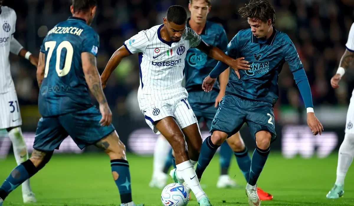Inter le ganó a Venezia con dos goles en contra en 180 segundos