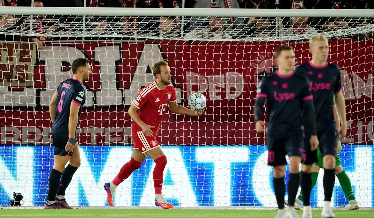Viking salvó un empate para la historia con tremendo 3-3 ante Bayern Múnich en Champions League