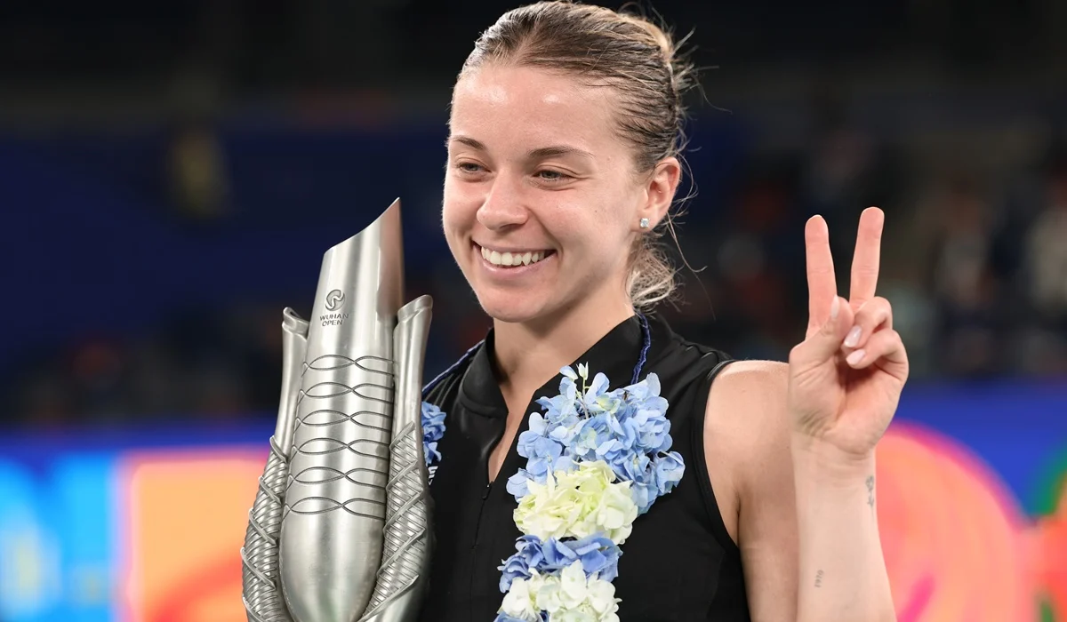 Maja Chwalinska ganó su primer título WTA en Wuhan: la campeona que venció a la depresión