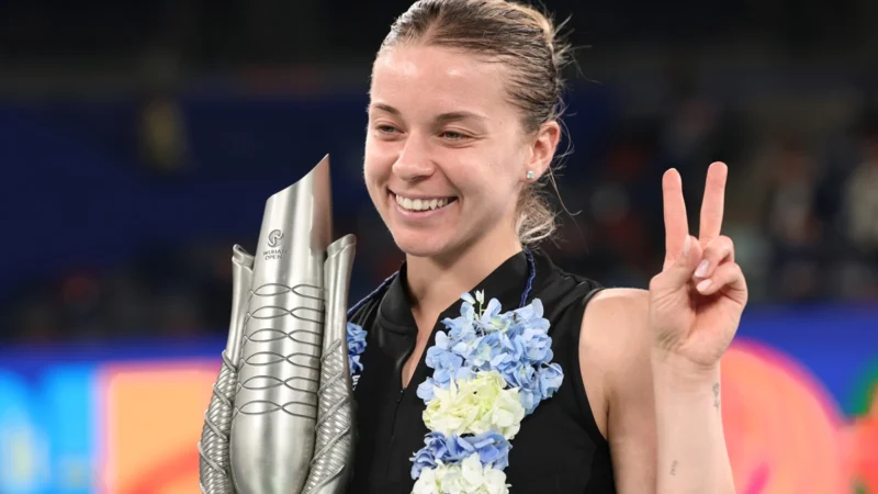Maja Chwalinska ganó su primer título WTA en Wuhan: la campeona que venció a la depresión